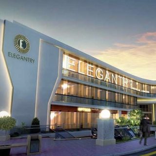 اليجانتري مول التجمع الخامس – Elegantry Mall New Cairo