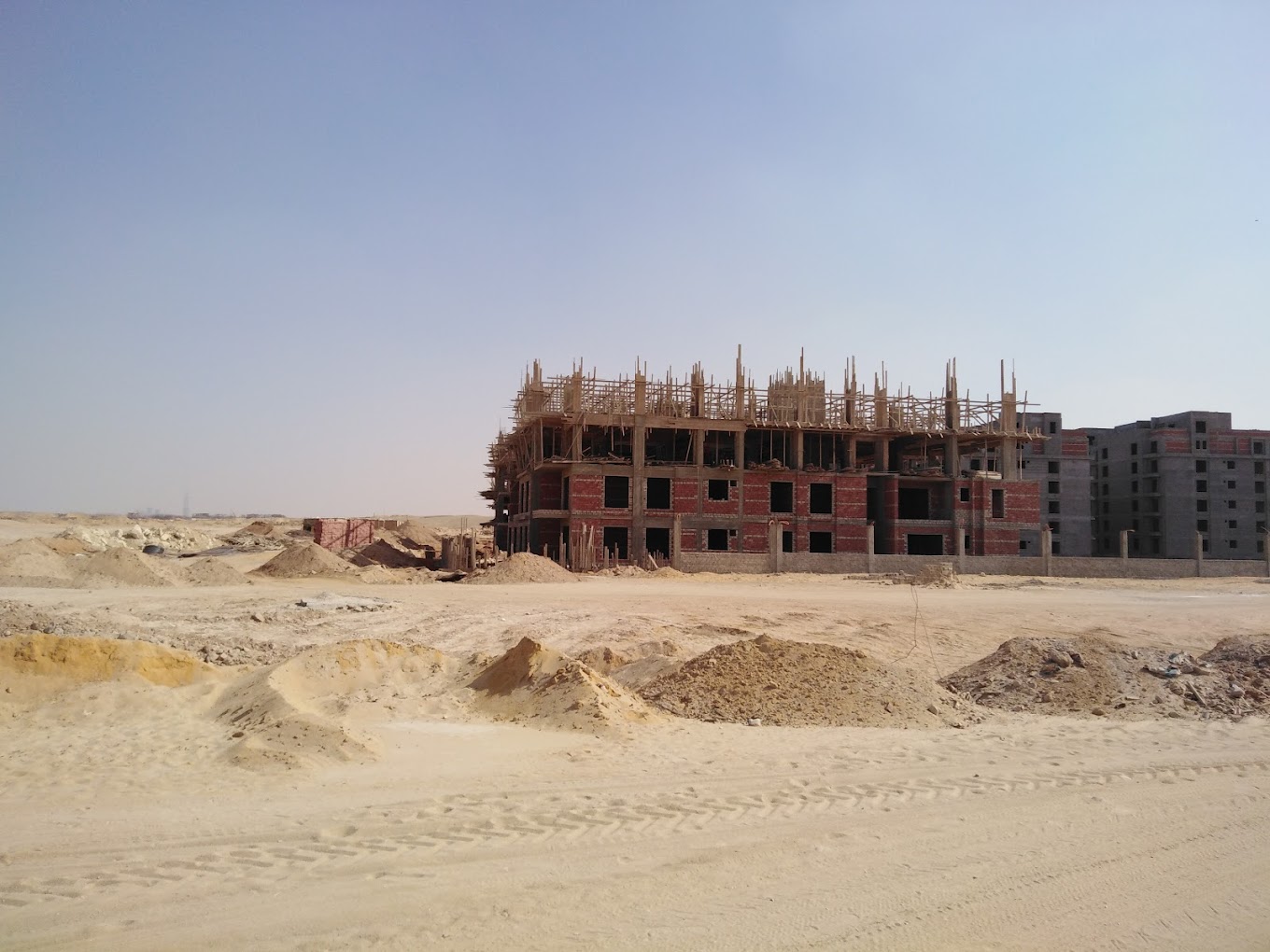 كمبوند نيوبوليس وادي دجله القاهرة الجديدة – Neopolis Wadi Degla New Cairo