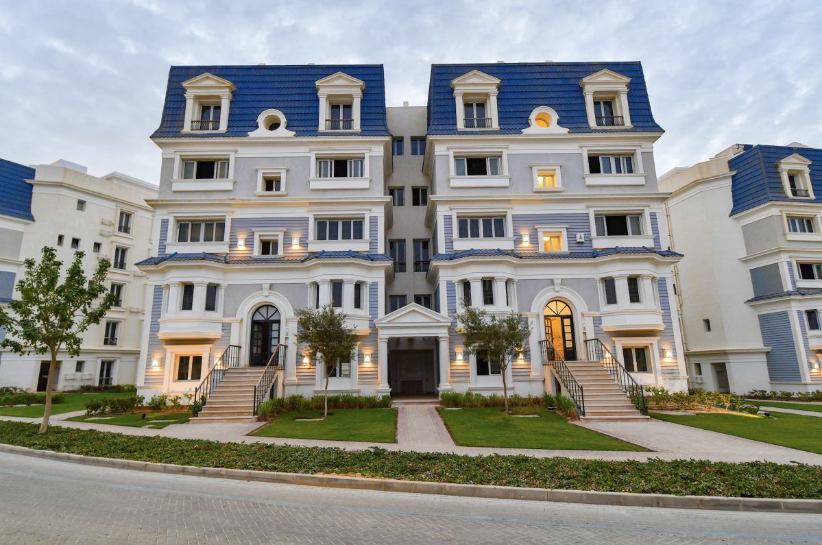 تفاصيل بيع شقة بمساحة 140 متر في كمبوند ماونتن فيو هايد بارك