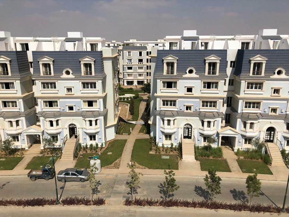 2 bedroom apartments for sale in Mountain View Hyde Park New Cairo