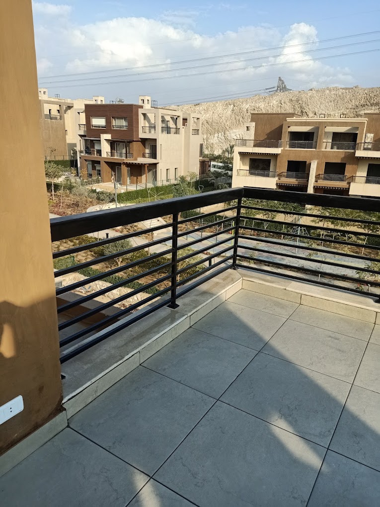 newgiza compound 6 October