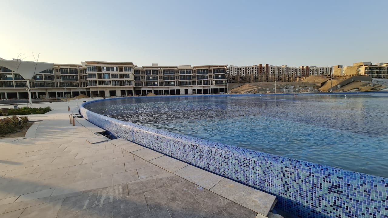 porto octobar Compound