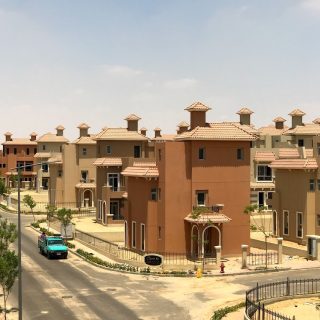 porto octobar Compound