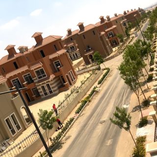 porto octobar Compound