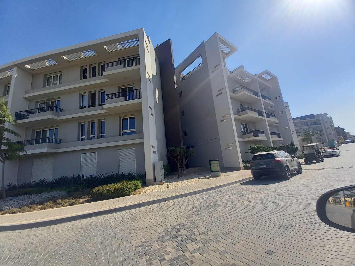 Pyramids Hills Compound October Ora