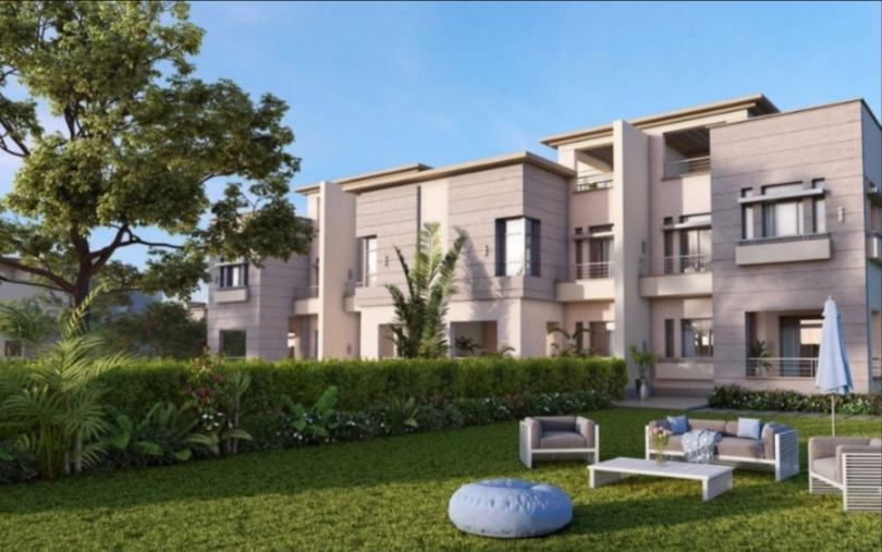 For lovers of sophistication, an apartment for sale in La Fontaine compound with an area of 154 m in the Fifth Settlement