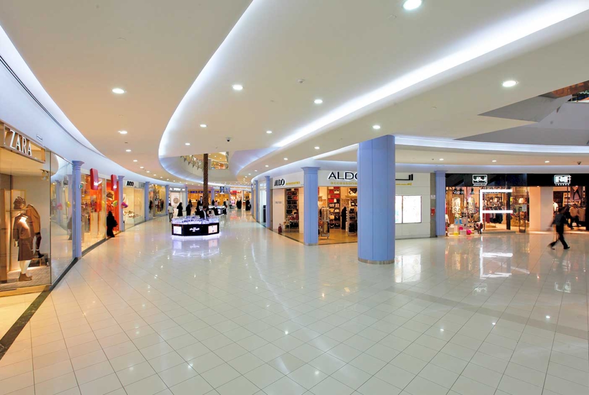 With an area of 48 m², Stores for sale in The Walk Mall