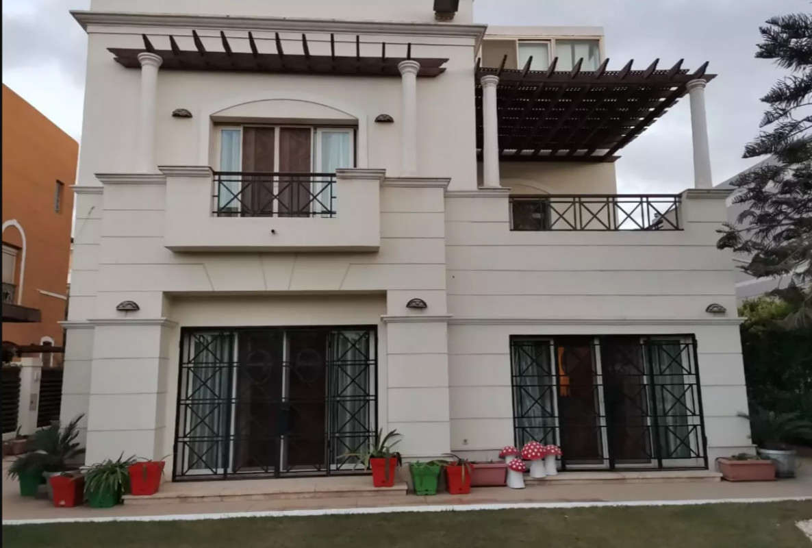 Villa for sale 400m in Belle Vie Project Sheikh Zayed With Payment Facilities