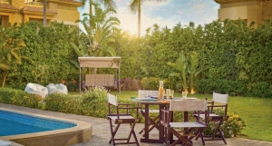 With space of 275 m², houses and villas for sale in Atrio Compound