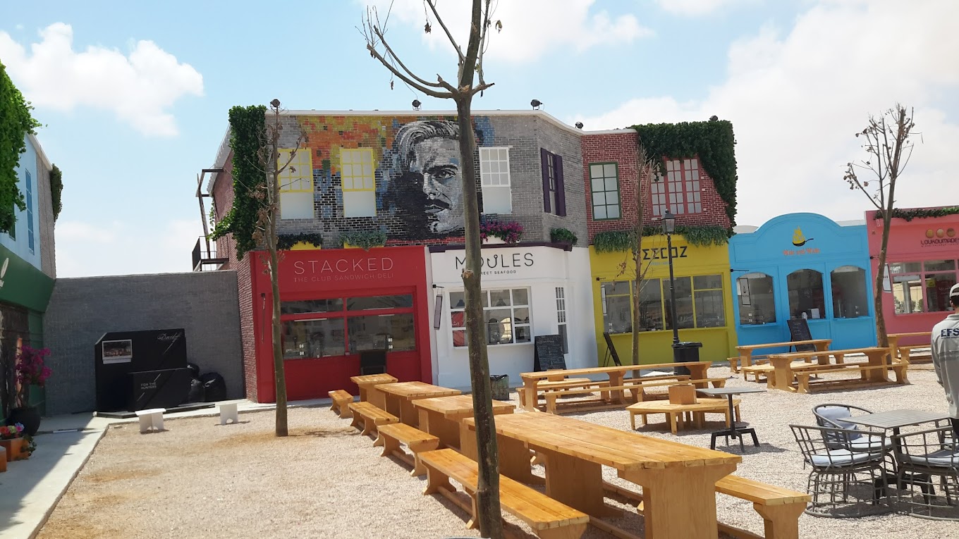 Lakeyard north coast Palm Hills