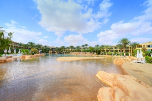 بيوت وفلل للبيع في قرية ستيلا دى مارى العين السخنة