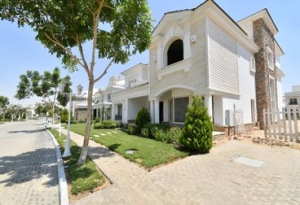 350m attractive Villa for sale in Mountain View 2 Compound with imaginary price