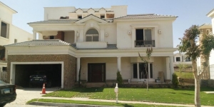 The most distinctive Villa for sale at Mountain View 2 Compound with an area of 455m