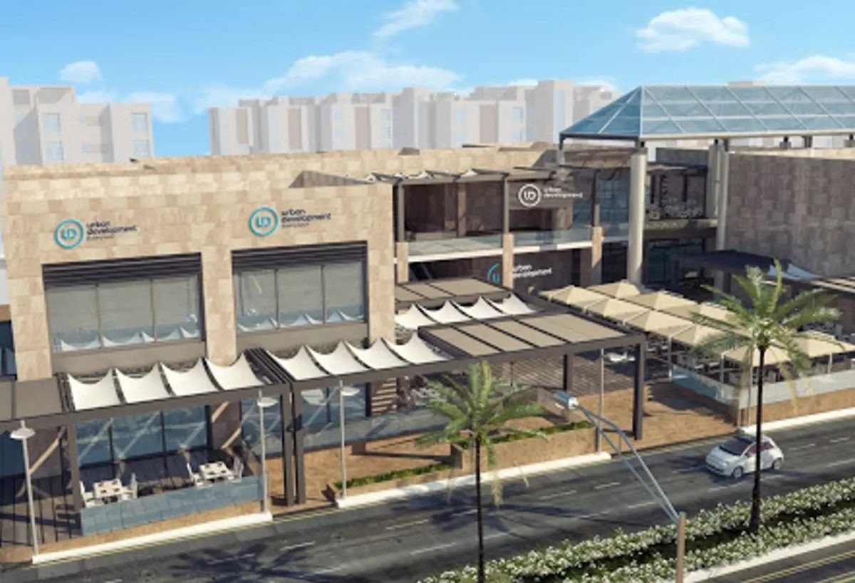 Find out the price of a shop with an area of 88 meters in Village Gardens Katamya Mall