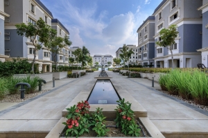 شقة لقطة للبيع 200م في كمبوند اكزيكتيف ريزيدنس التجمع الخامس بسعر خيالي