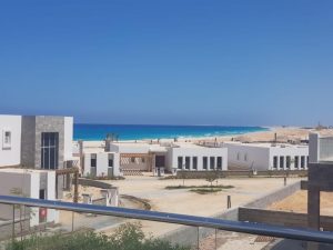 اسكن في افضل لوكيشن بالساحل الشمالي بخصم 22% داخل منتجع ألماظة باي