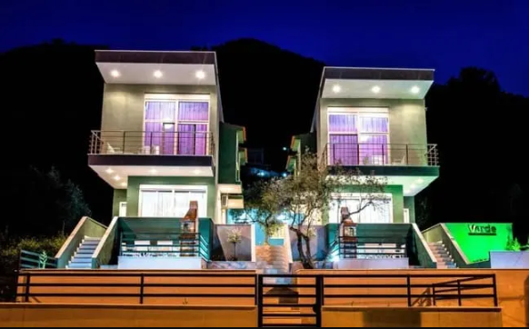 Below market price villa 484m for sale in Verde Villas Sheikh Zayed project