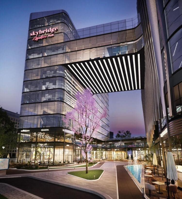 بسعر مغري محل 67م في مول Sky Bridge New Capital