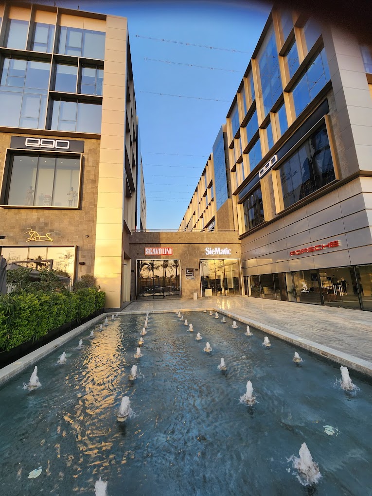 مول 5A القاهرة الجديدة ايكويتي للتطوير العقاري – 5A Mall New Cairo