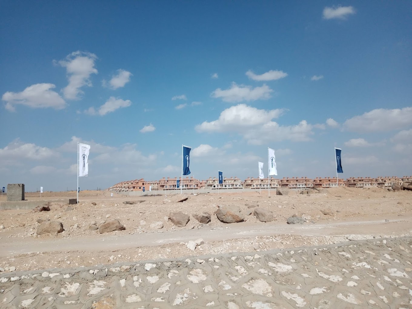 كمبوند مون هيلز 6 أكتوبر سكن العقارية – Moon Hills 6 October Compound