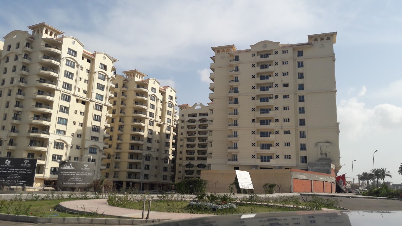 كومباوند انطونيادس الاسكندرية – Antoniadis Alexandria Compound