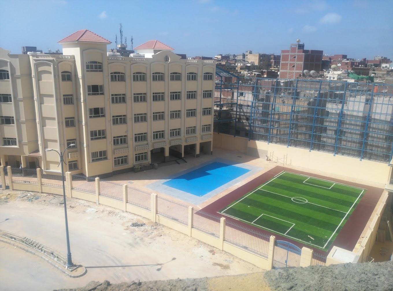 كومباوند انطونيادس الاسكندرية – Antoniadis Alexandria Compound