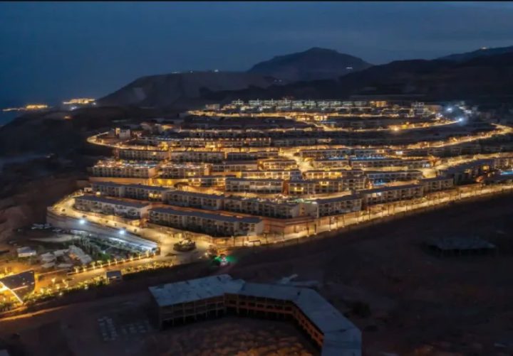 تفاصيل عن فلل قرية سولت الساحل الشمالي