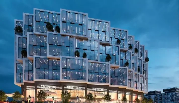 Under market price shop 110m for sale in New Cairo Glister Business