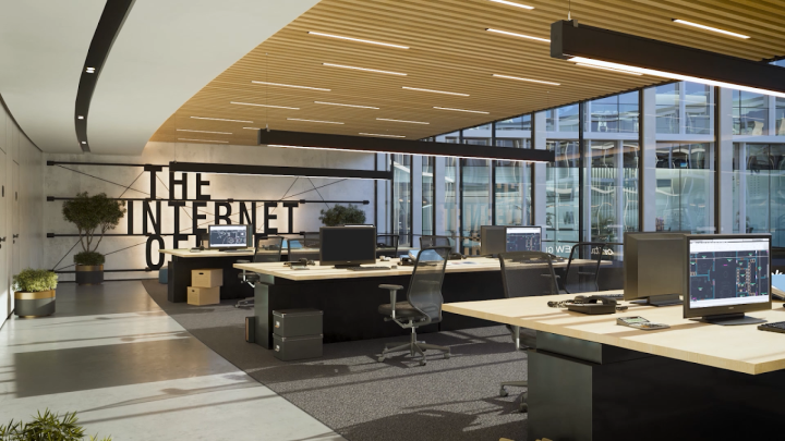 Get to know the price of a clinic 25 meter in Nova Square Mall New Cairo