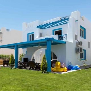 Find out the price of a chalet 140 meter in Paros North Coast