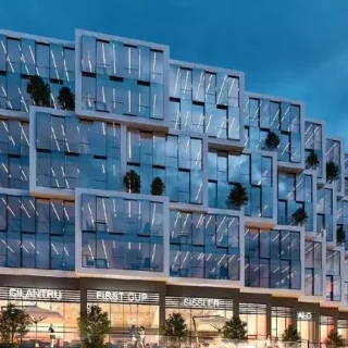 Special offer 90m shop for sale in Glister Business premium location