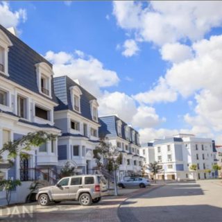 Below market price a 245 meter villa for sale in Mountain View Compound