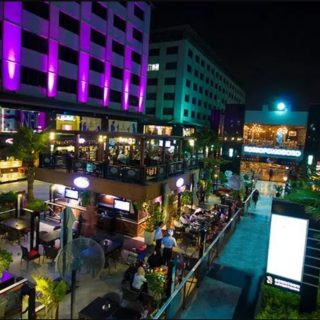 استثمر الآن في القاهرة الجديدة واقتني محل بمساحة 110 متر بمول ان تاون