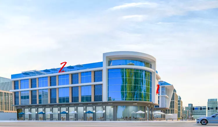 Shop with immediate delivery and 70m in Zed New Cairo