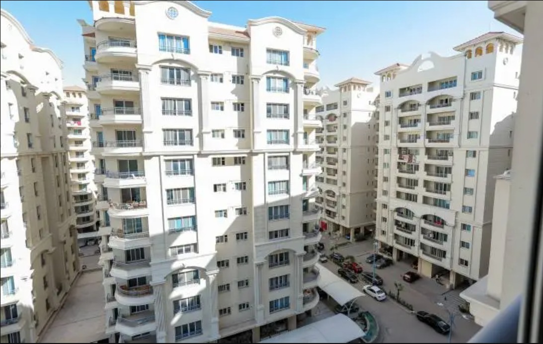 بمساحة 230 متر اسكن في كمبوند انطونيادس الاسكندرية