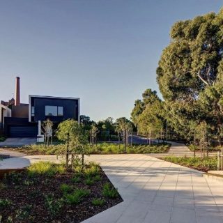 فيلا 267م للبيع بموقع مميز جدا وباقل سعر للمتر في كمبوند لارادورا