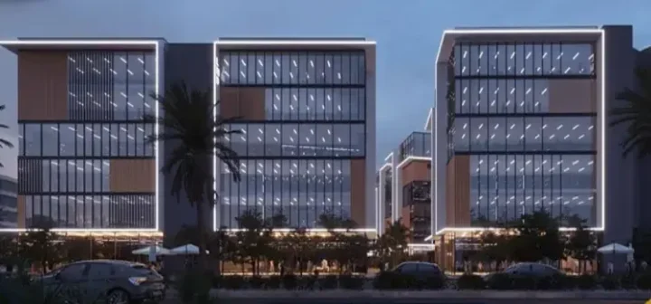 مول ايست ميد القاهرة الجديدة لاند مارك صبور العقارية - East Med New Cairo Mall