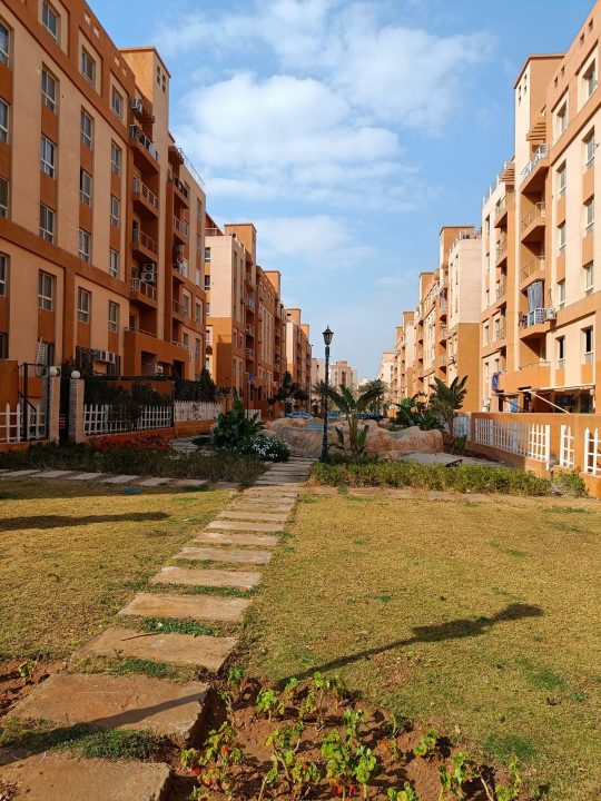 بسعر مغري شقة 87م بكمبوند دجلة جاردنز 6 أكتوبر فيو رائع