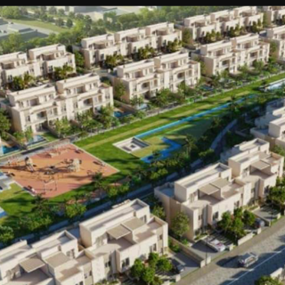 للبيع بالتقسيط شقة 80 متر في ويست إند الشيخ زايد