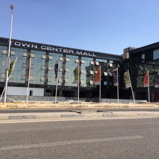 اشتري محل بمساحة 50 متر في مول تاون سنتر الشروق