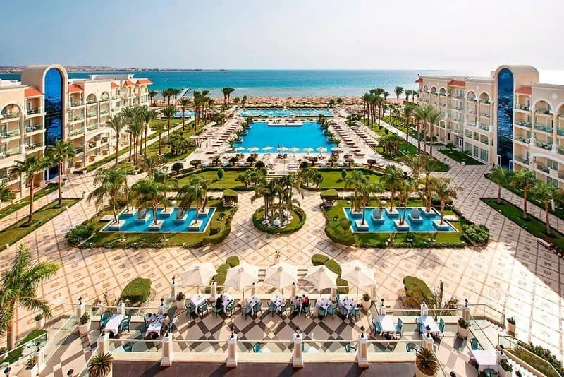 عرض مميز جدا علي سعر المتر في قرية فيراندا سهل حشيش الغردقة