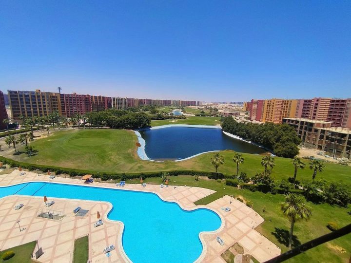 باقل من سعر السوق شقة في قرية بورتو مارينا جولف 170م تشطيب كامل