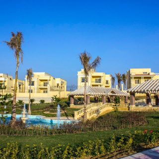 Own a twin house in the most exclusive location in Fountain Park Compound