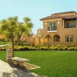 For sale a villa in Le Reve Compound Fifth Settlement with a more than wonderful view