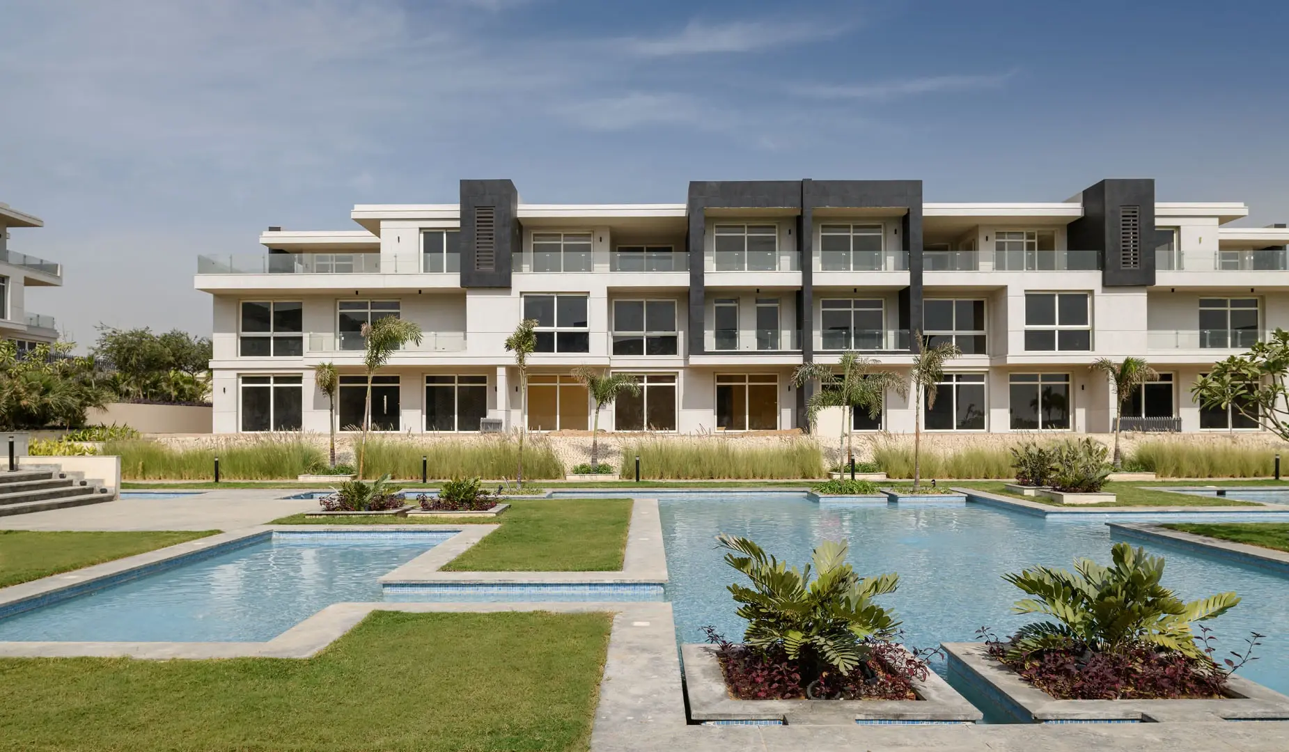 شقق كمبوند ويست هيلز 6 أكتوبر للبيع بمساحات متنوعة سارع بالحجز الان