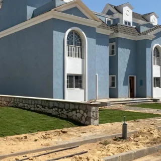 فيلات كمبوند هليوبوليس هيلز للبيع بفيو راقي وسعر مميز جدا