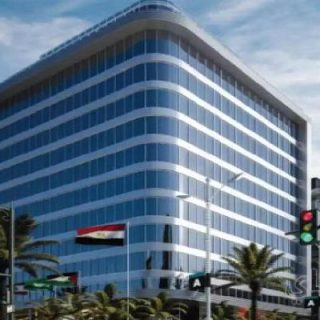 A shop in Sheikh Zayed in T-Square Mall of ​​29 meters