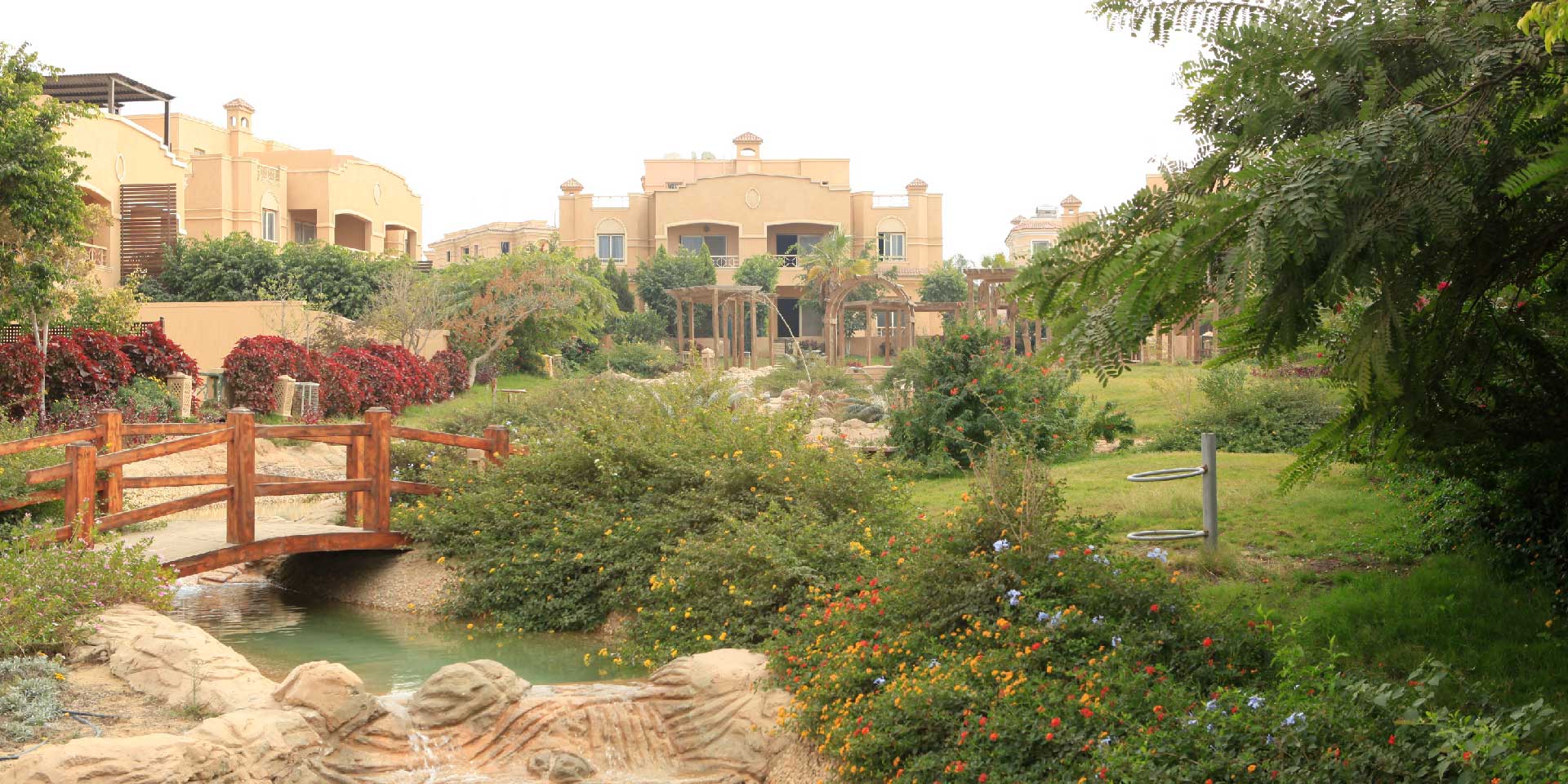 Details about the villas in Grand Residence Compound New Cairo