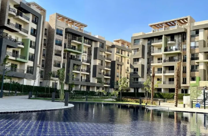 أحصل على مكتب بمساحة 33 متر في مول مدار بلازا 6 أكتوبر