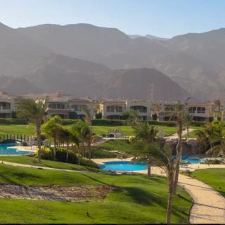 Get a 245 sqm duplex in La Vista 6 Village